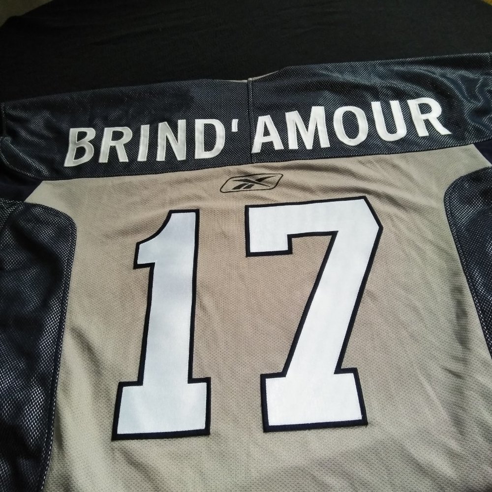 Rod Brind"Amour Autographed Hockey Jersey - Picture 5 of 6